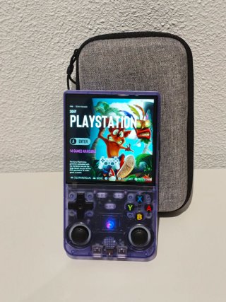 Consola Portátil R36 Ultra Morada
