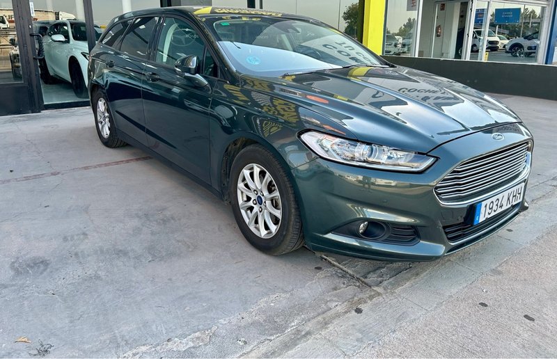 Ford Mondeo 2018 - foto 1