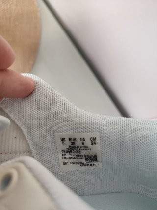 Zapatillas Puma Casual Mujer Rosa y Blanco