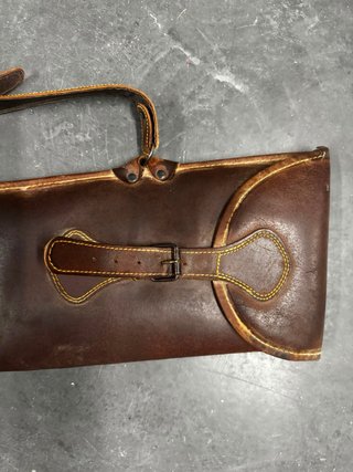Funda de semiautomatica de piel