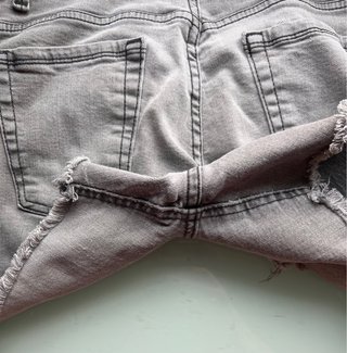 Vaqueros cortos Pull&Bear desgastados