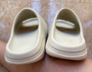 Adidas Yeezy Slide Beige Talla 43 (US 9)