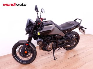 HUSQVARNA SVARTPILEN 125 ABS