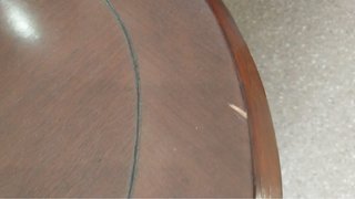 Escritorio antiguo de madera