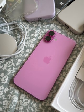 iPhone 16 Plus Rosa