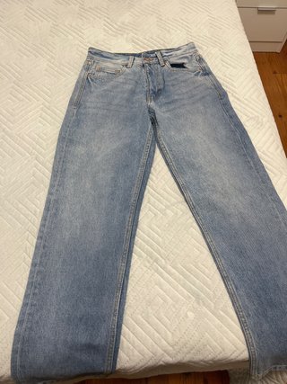 Pantalón vaquero Bershka Talla 34