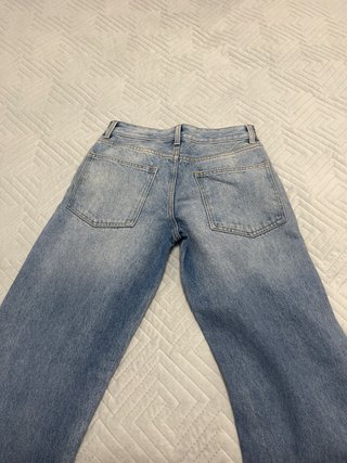 Pantalón vaquero Bershka Talla 34
