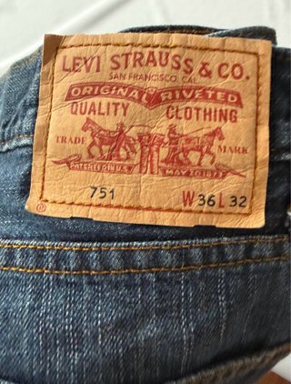 Levi's 751 Original Fit W36 L32 Vaquero