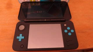 Nintendo New 2DS XL Negra/Azul