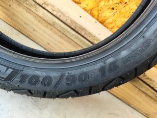 Neumático NUEVO Moto Michelin City Grip 100/90-14