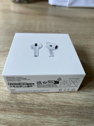 Apple AirPods 4 Nuevos Sin Abrir