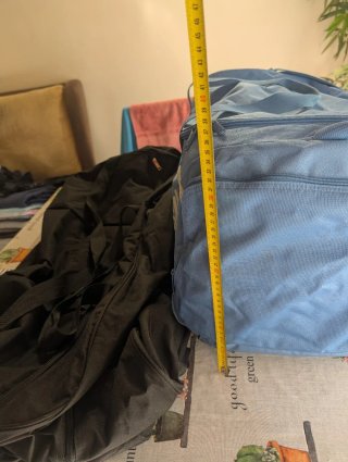 2 Grandi Zaini da Viaggio Adidas e Benzi
