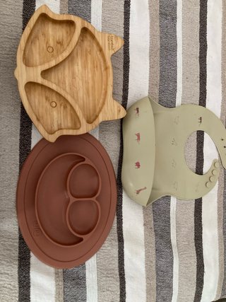 Set BLW Platos y Babero Silicona/Bambú