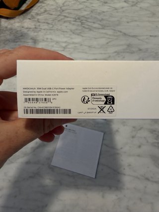 Adaptador Apple USB-C Dual 35W