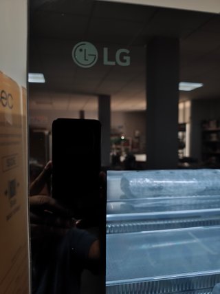 Frigorífico LG Puerta Cristal 545E