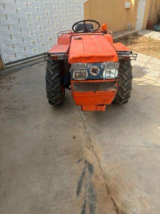 Tractor Antonio Carraro