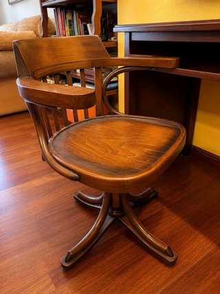 Escritorio madera maciza con silla