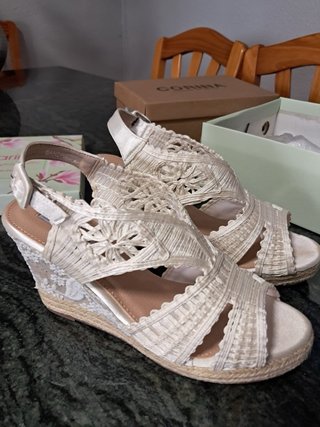 Sandalias