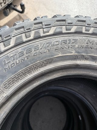 4 Neumáticos Cooper Discoverer LT285/70 R17