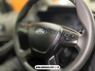 Ford Transit Connect 3 plazas POCOS KILOMETROS!