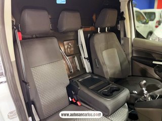 Ford Transit Connect 3 plazas POCOS KILOMETROS!