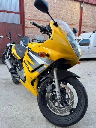 SUZUKI GS 500 F A2 2004 .