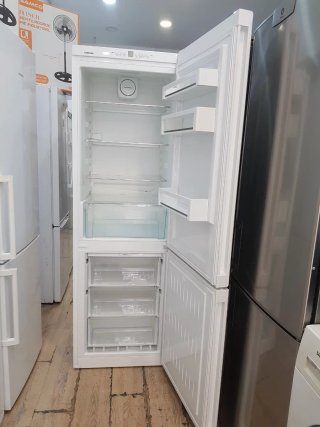 Nevera Liebherr Blanca