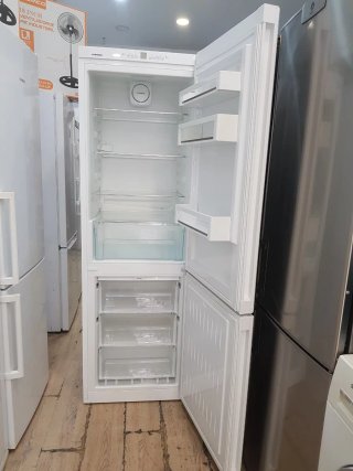 Nevera Liebherr Blanca