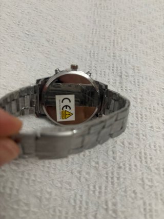 Reloj MUN Negro y Plateado