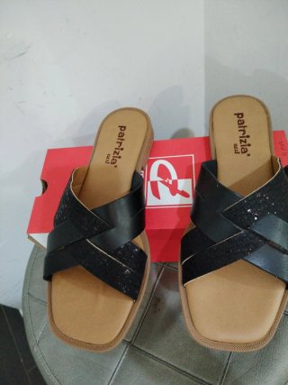 Ciabatte Patrizia N.39 Beige/Nero