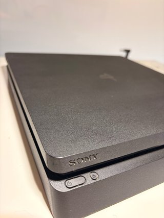 PS4 Slim 1TB Negra