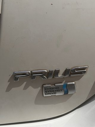 Toyota Prius 2005 hibrido 270.000 funciona bien