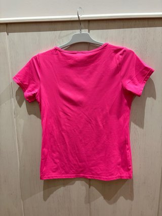 Camiseta deportiva niña rosa fucsia