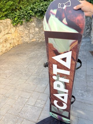Capita Defenders of Awesome Snowboard