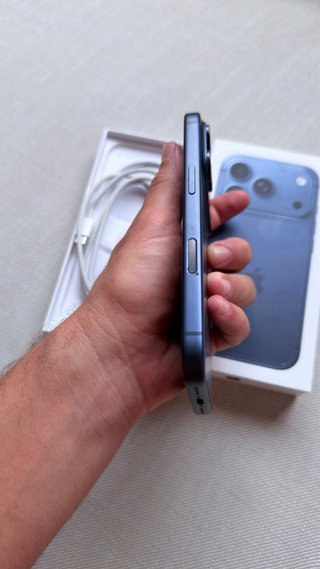 iPhone 17 Pro 256GB Azul Casi Nuevo