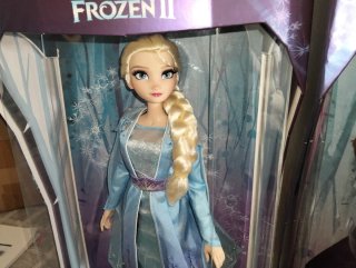 Bambole Elsa e Anna Frozen II in edizione limitata