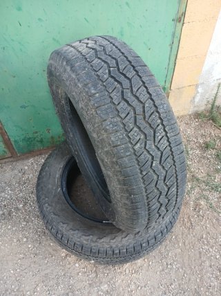 2 Neumáticos
