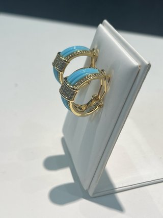 Orecchini in ottone dorato con turchese
