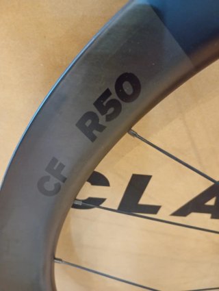 Juego de Ruedas Classified R50