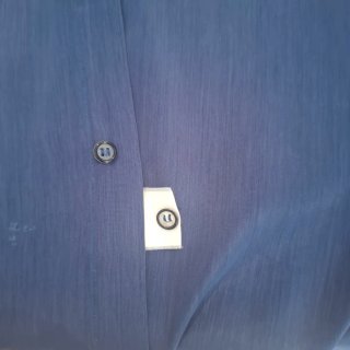 Camisa azul de verano con boton recambio  fresca