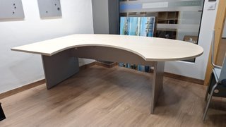Mesa de Oficina Curva Madera