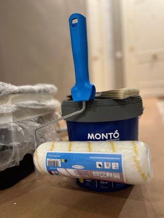Pinturas y Decoraciones Varias