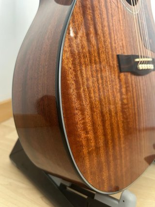 Guitarra Acústica Guild OM-120