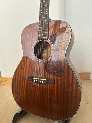 Guitarra Acústica Guild OM-120