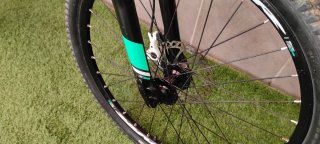 Bicicleta 24 B'TWIN Negra y Turquesa
