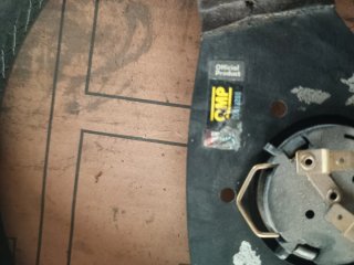 Volante OMP Negro con detalles amarillos