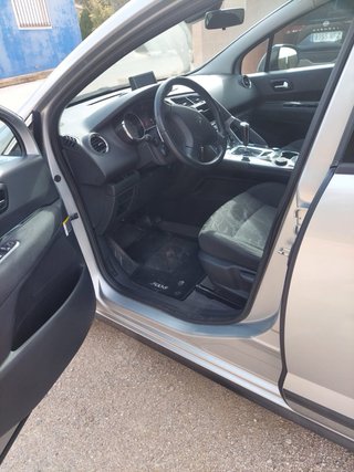 Peugeot 3008 2012