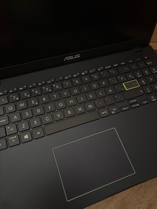 Ordenador portátil Asus negro