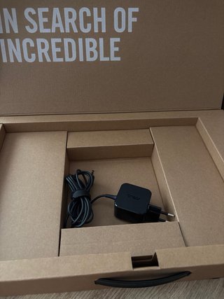 Ordenador portátil Asus negro