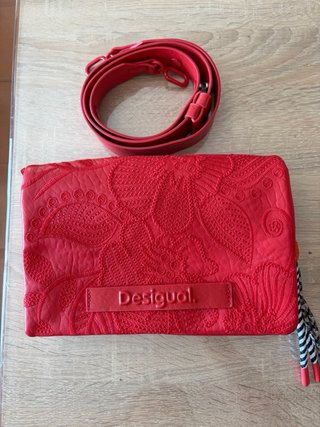 Bolso Desigual Rojo con Adornos